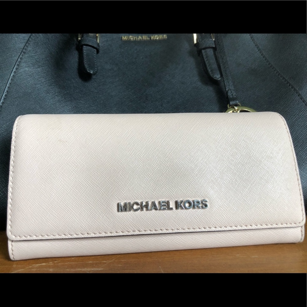 Michael Kors Purse and Wallet - Picture 4 of 7
